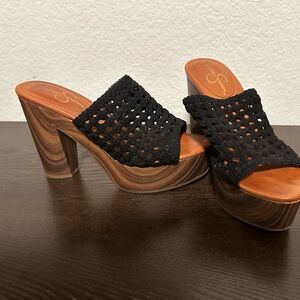 *Jessica Simpson* Black Woven Platform Heels